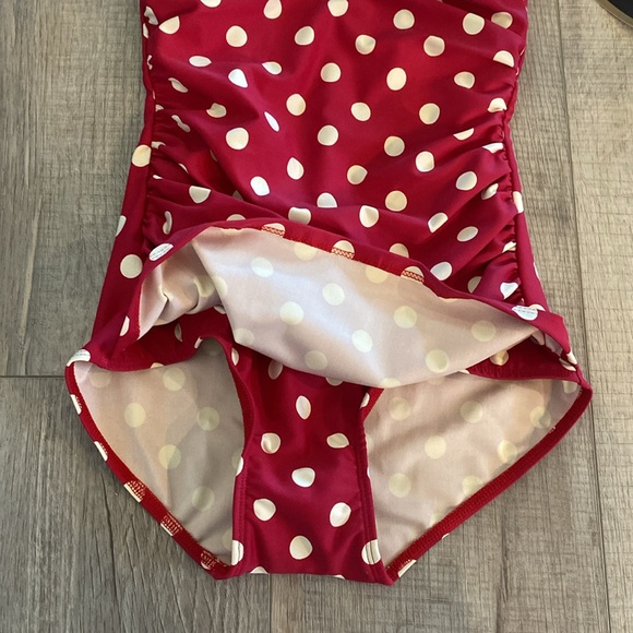 Esther Williams Vintage-Inspired Polka Dot Pinup Swimsuit - Picture 3 of 7